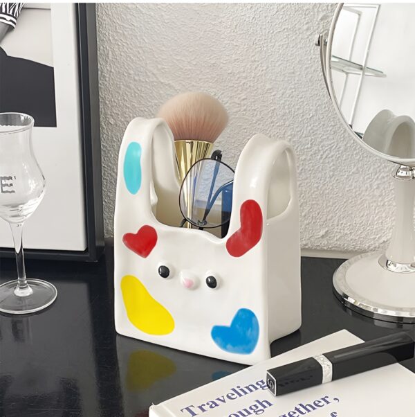 Ceramic Floral Vase – Creative Handbag Design for Modern Home Decor - Image 7