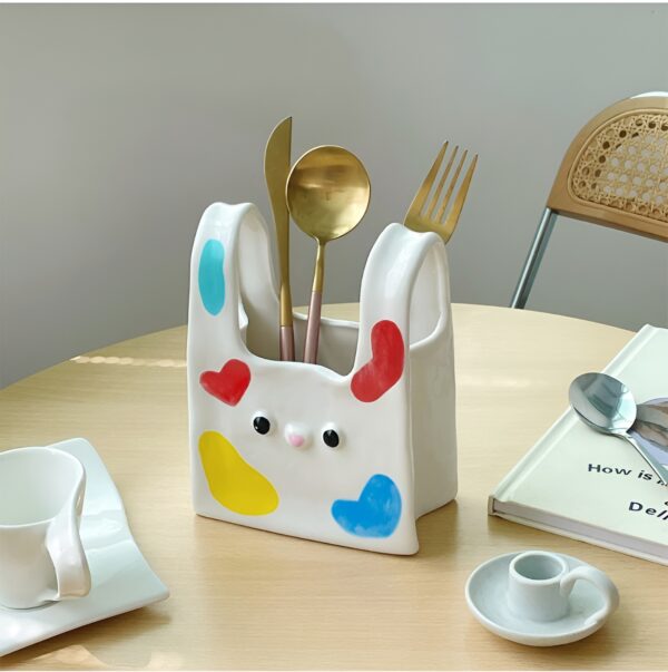 Ceramic Floral Vase – Creative Handbag Design for Modern Home Decor - Image 8