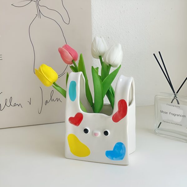Ceramic Floral Vase – Creative Handbag Design for Modern Home Decor - Image 5