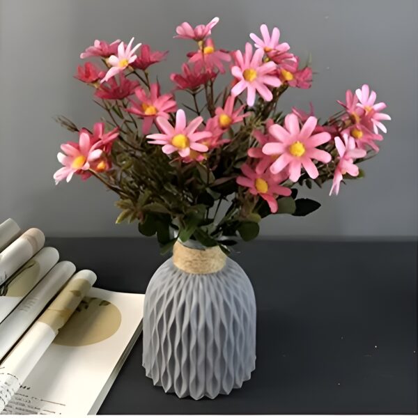 Ripple Texture Plastic Vase Decor - Image 7