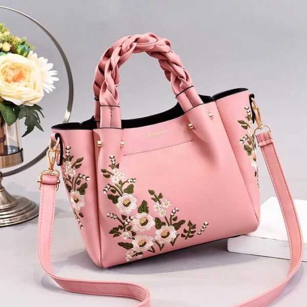 Luxury Retro Pleated Women’s Handbag - Image 6